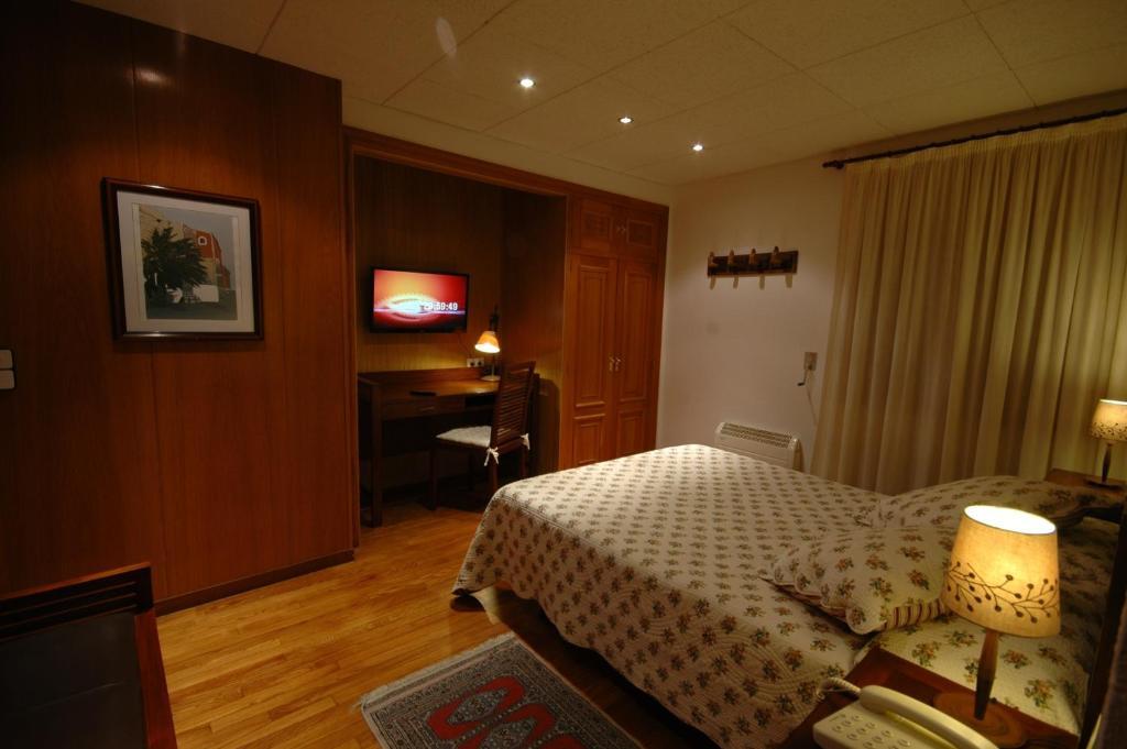 Hotel Els Puis Esterri D'Aneu Room photo