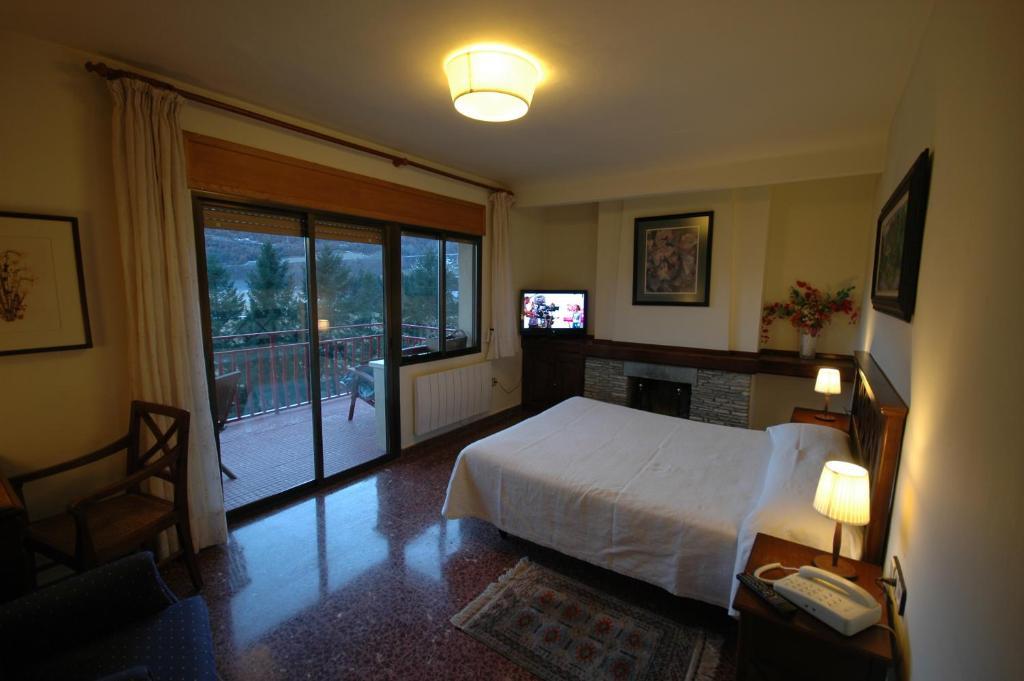Hotel Els Puis Esterri D'Aneu Room photo
